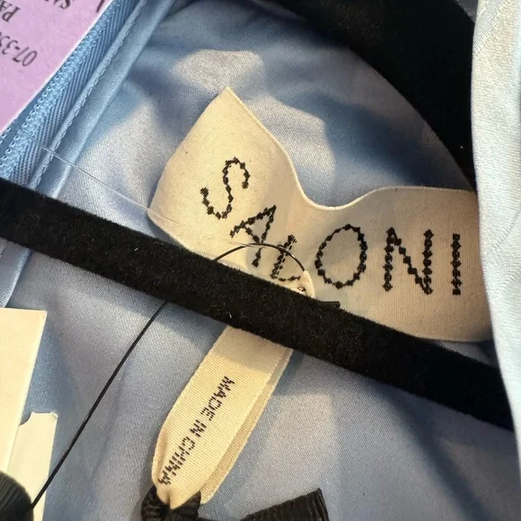 BNWT Saloni Silk Dress in Mountain Stamp Pattern Size 8